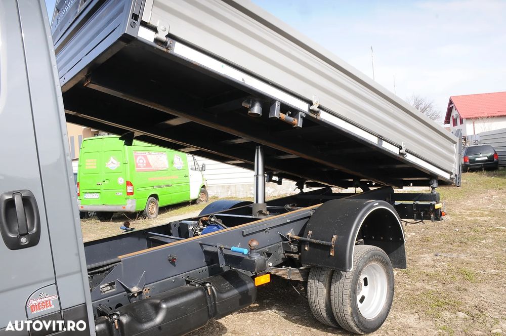 Iveco Daily - 12