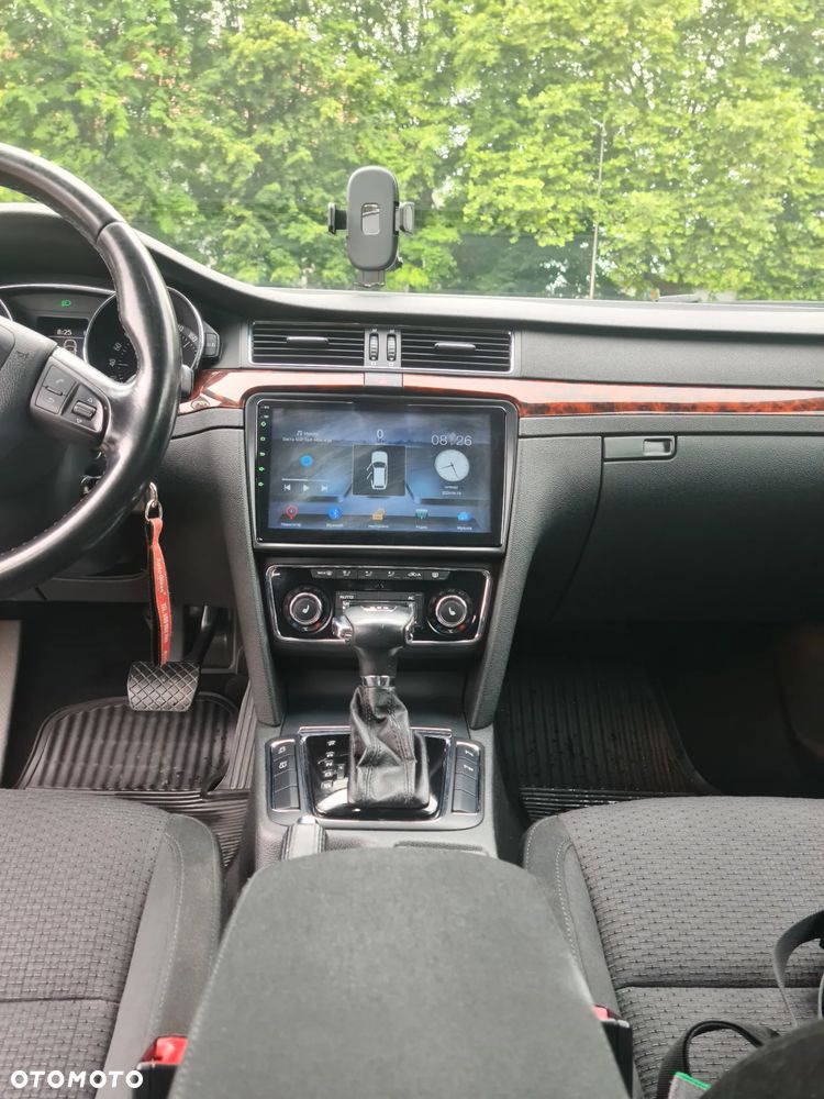 Skoda Superb 1.8 TSI Elegance DSG - 9