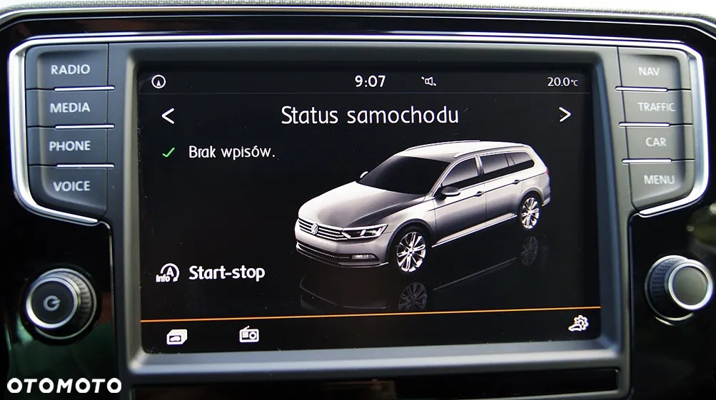 Volkswagen Passat - 28