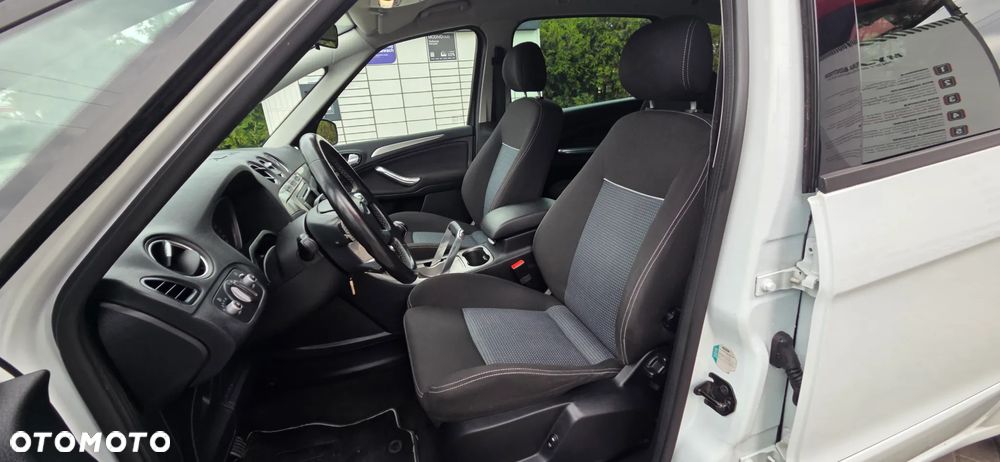 Ford S-Max 2.0 TDCi DPF Business Edition - 27