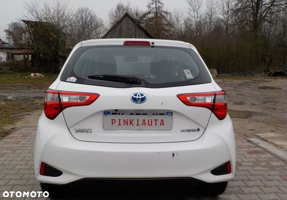 Toyota Yaris - 11
