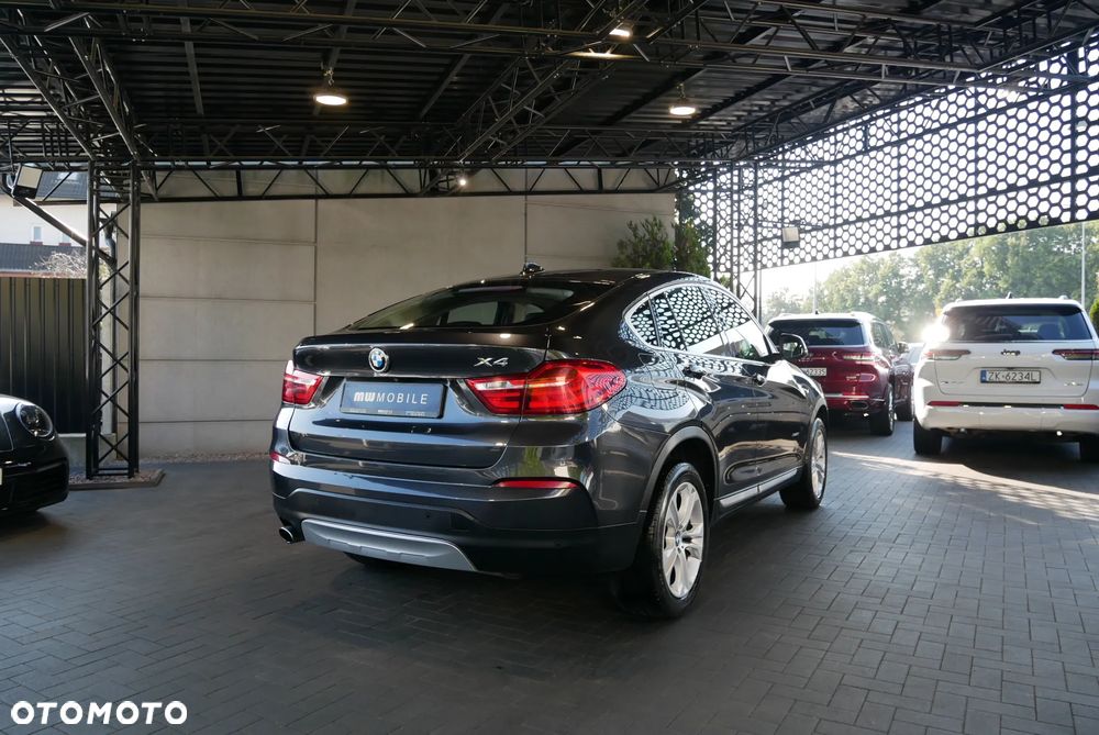 BMW X4 xDrive20i xLine - 3