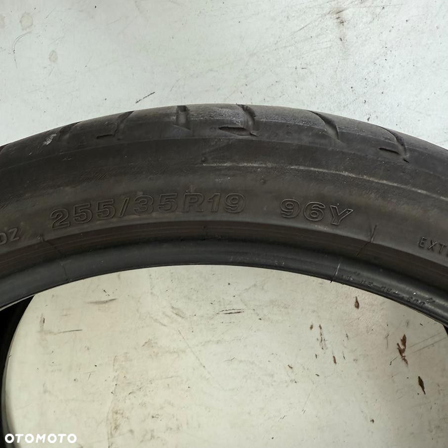 Opona 255/35/19 Bridgestone Potenza S001 (F5665) - 3