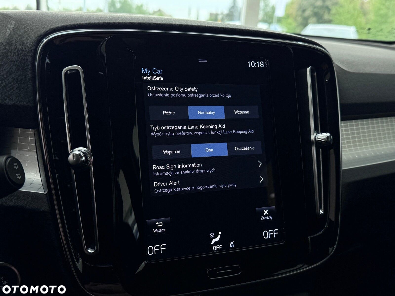 Volvo XC 40 - 33