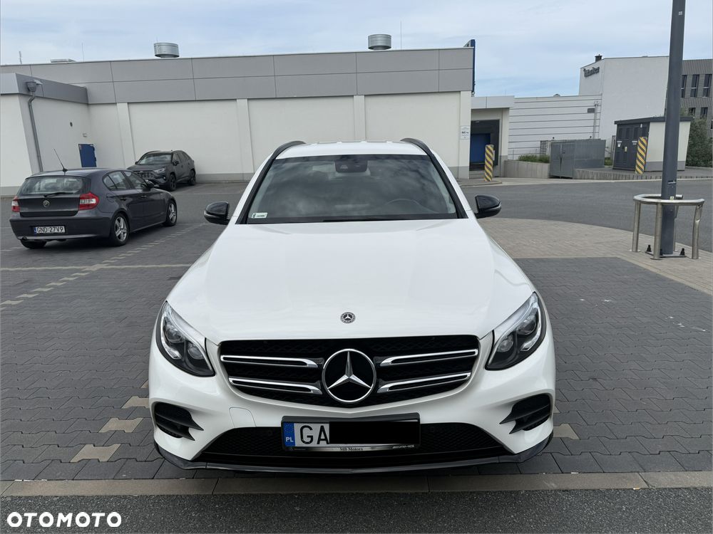 Mercedes-Benz GLC - 4