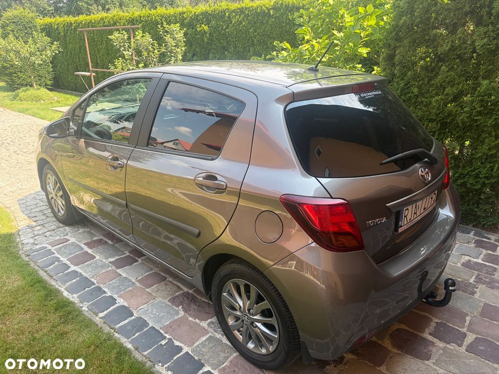 Toyota Yaris 1.33 Premium - 13
