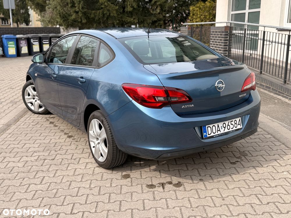 Opel Astra 1.4 Edition - 12