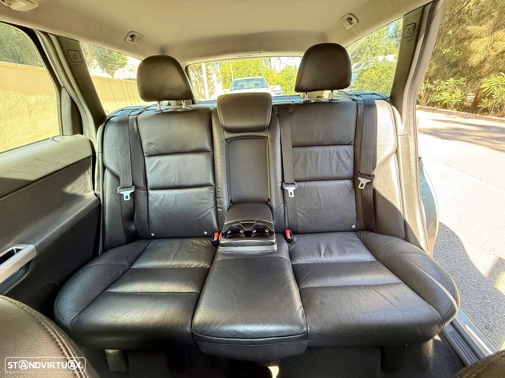 Volvo V50 - 10