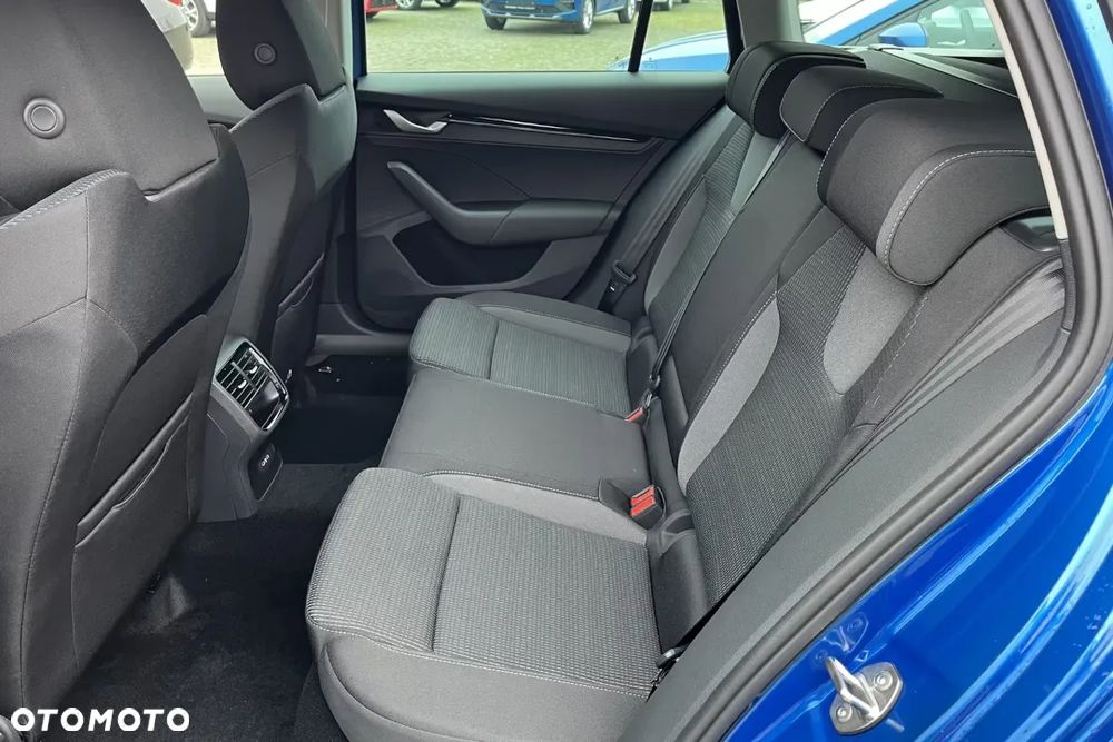Skoda Octavia 1.5 TSI mHEV Drive Selection DSG - 21