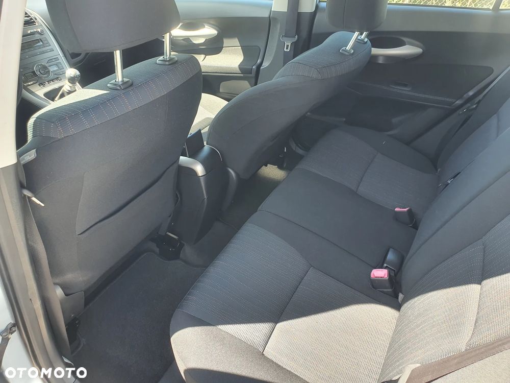 Toyota Auris 1.33 VVT-i Entry - 11