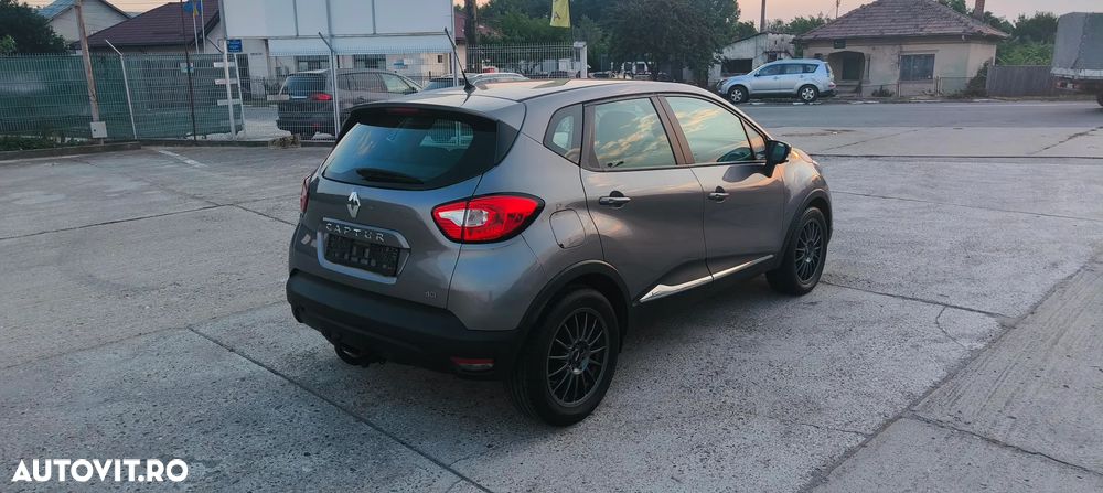 Renault Captur - 6