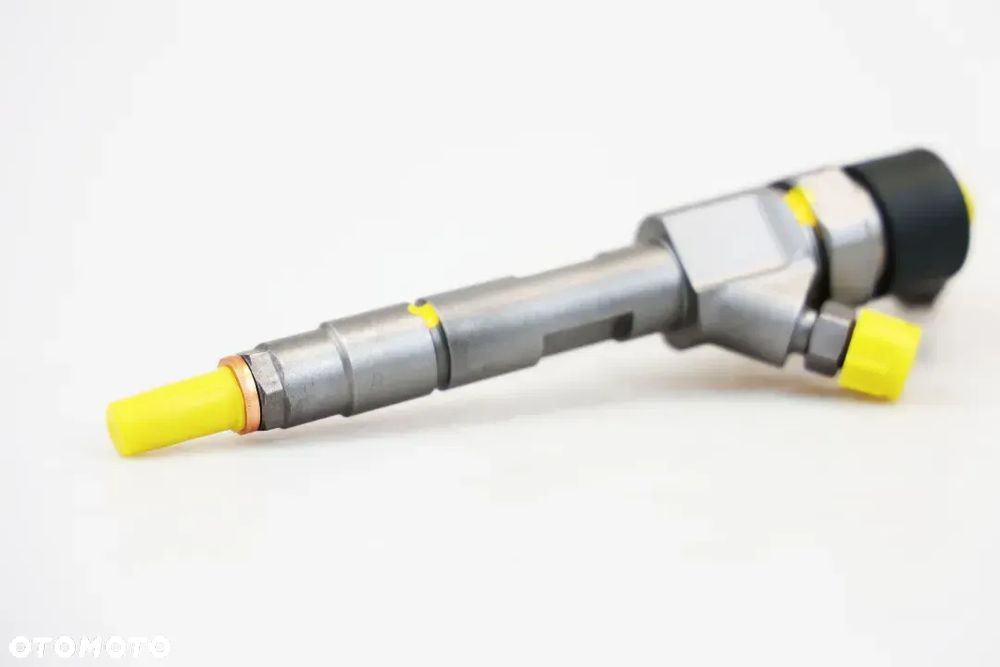 PRIMERA P12 1.9 DCI WTRYSKI 0445110146 0445110021 - 4