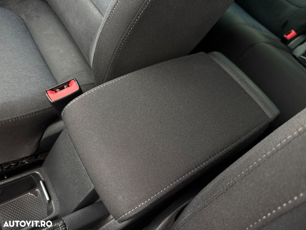 Volkswagen Golf Plus 1.2 TSI BlueMotion Technology Comfortline - 21
