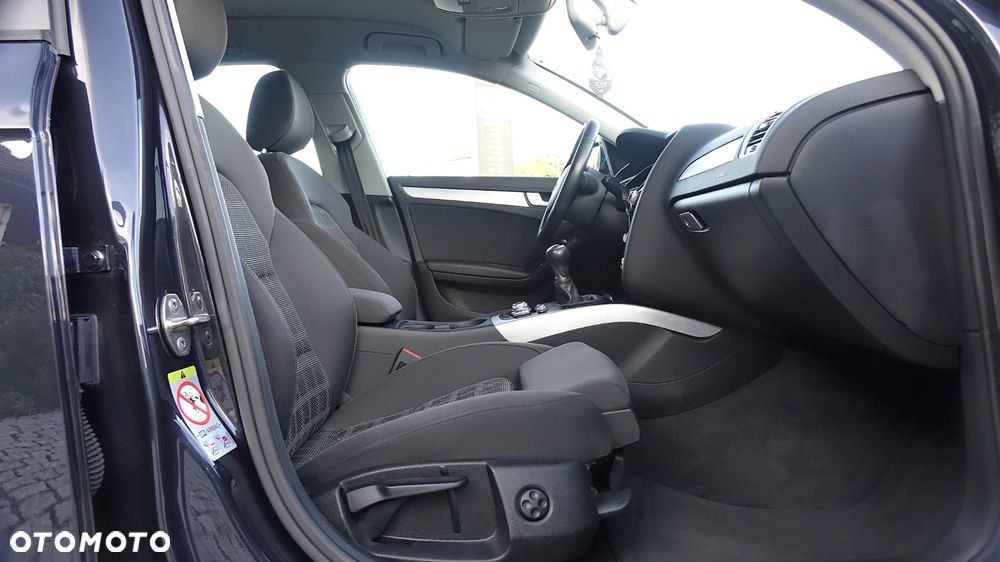 Audi A4 Avant - 28