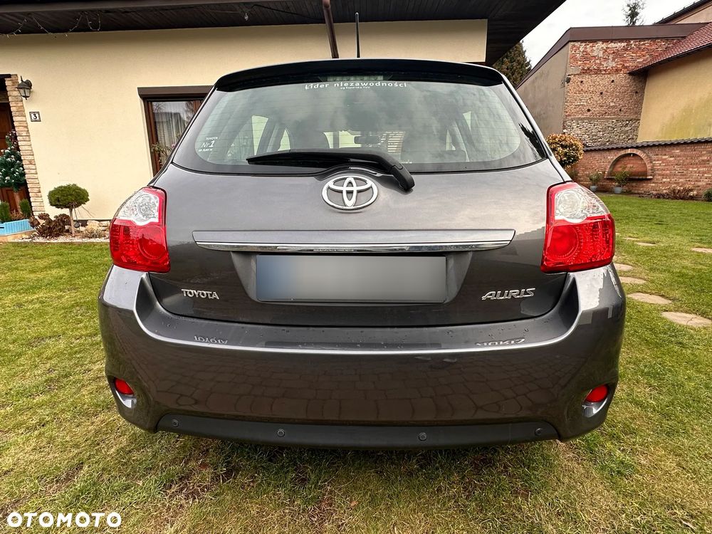 Toyota Auris 1.33 VVT-i Life - 4