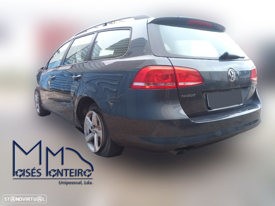 Peças VW Passat 1.6 TDI Variant de 2011 - 3