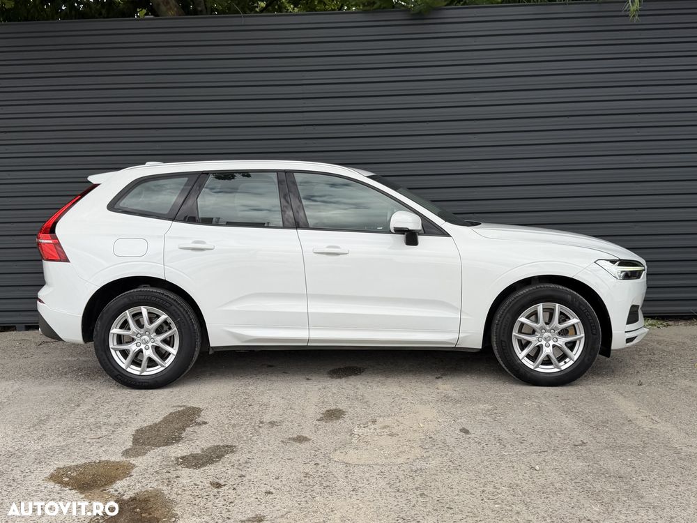 Volvo XC 60 B4 D Geartronic Momentum Pro - 37