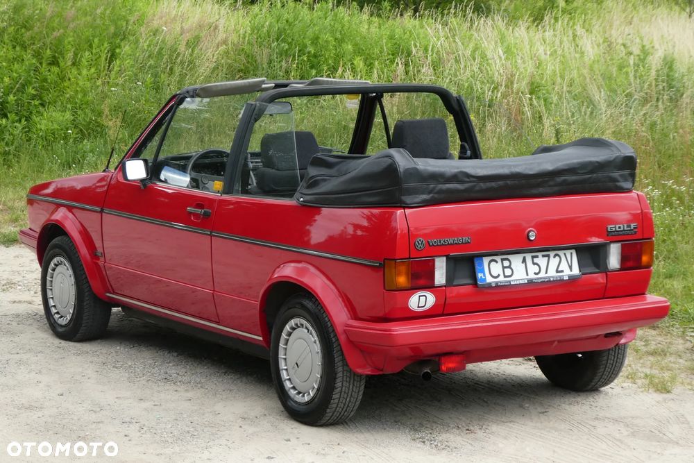 Volkswagen Golf 1.6 Base / C - 14