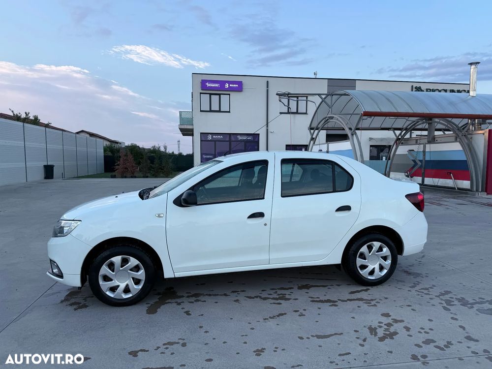 Dacia Logan TCe 90 Essential - 5