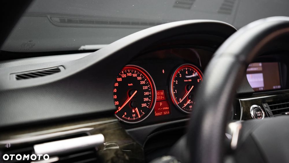 BMW Seria 3 335i Coupe M Sport Edition - 41