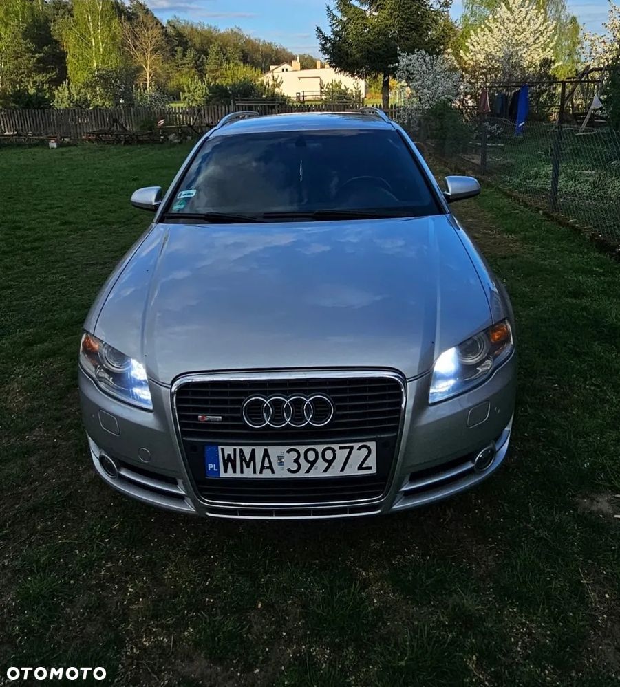 Audi A4 Avant 2.0T FSI - 1