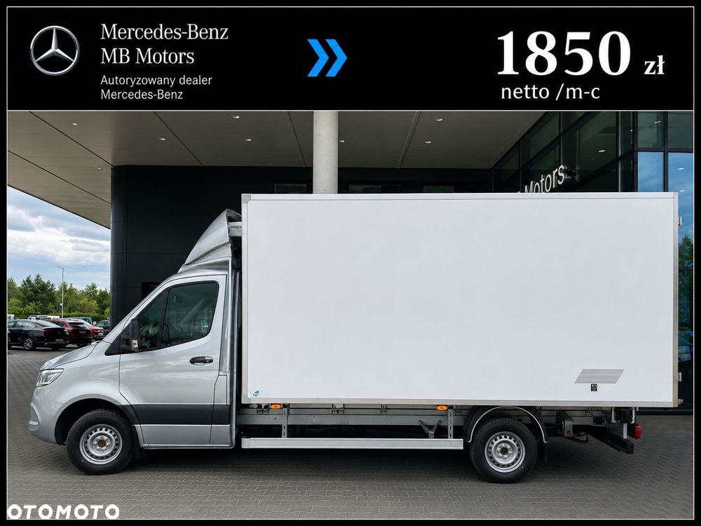 Mercedes-Benz Sprinter - 10
