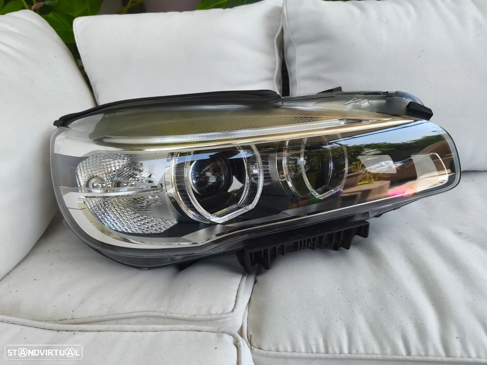 Farol direito full Led BMW serie 2 F45 f46