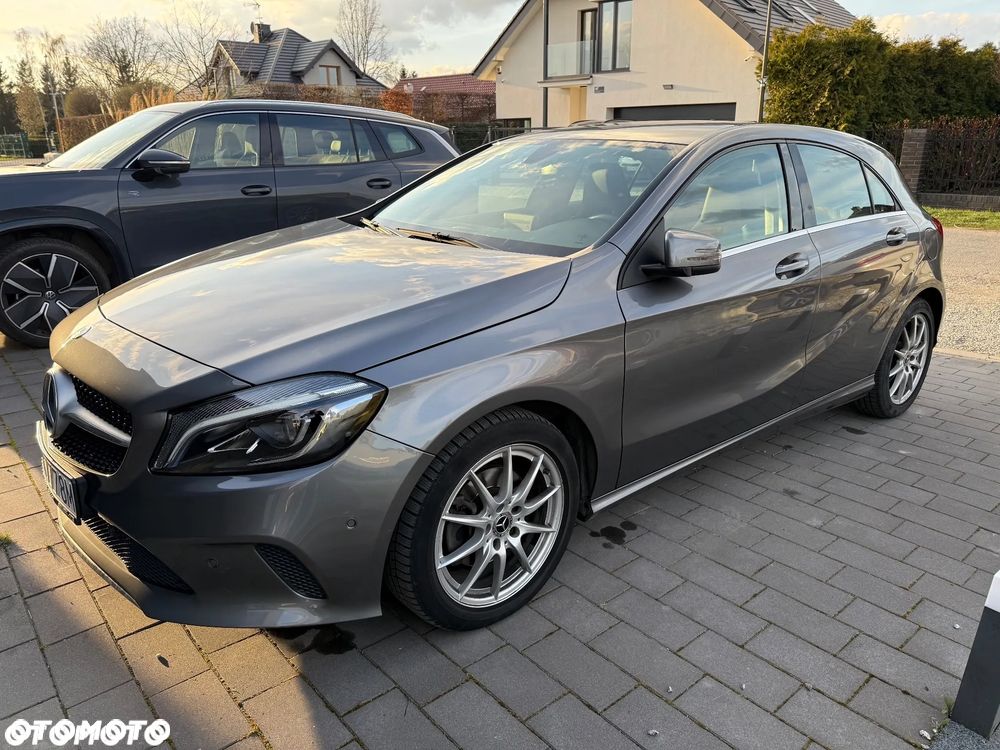 Mercedes-Benz Klasa A 180 7G-DCT - 10