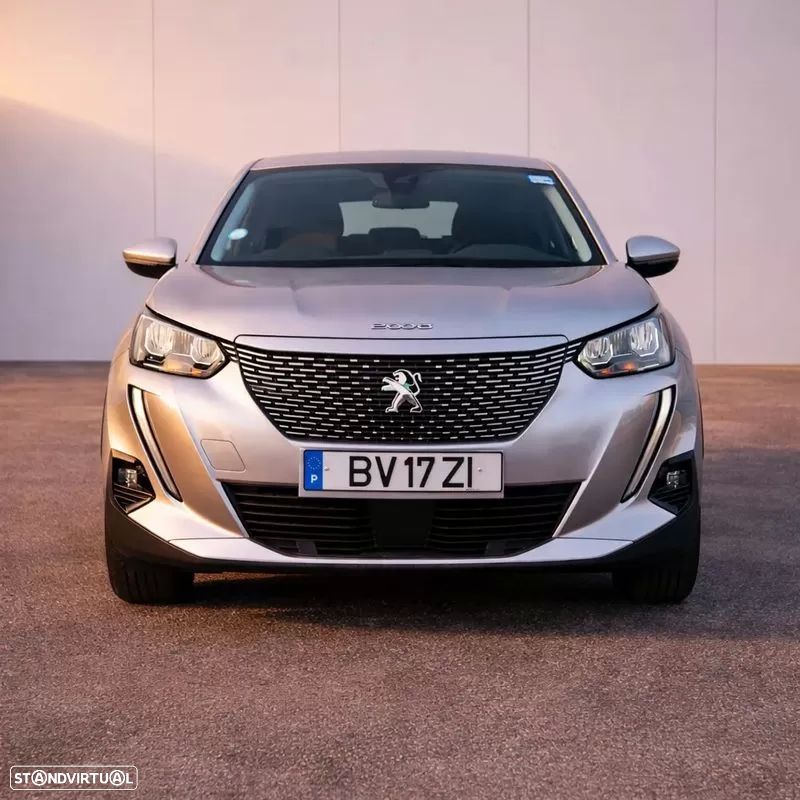 Peugeot e-2008 — photo 3