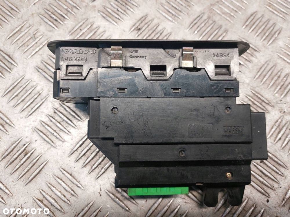 PRZEŁĄCZNIK SZYB LEWY PRZÓD VOLVO S60 I 8682836 09193383 - 3