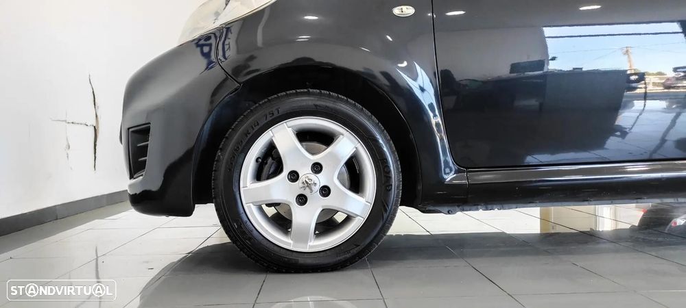 Peugeot 107 1.0 Urban - 31