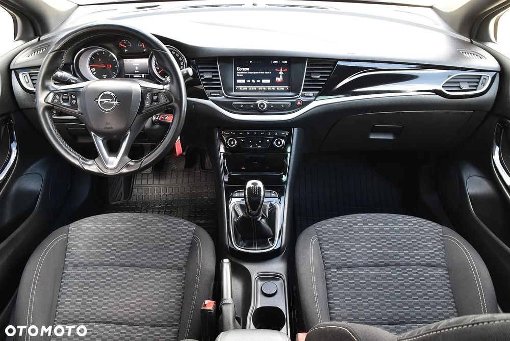 Opel Astra 1.4 Turbo Edition - 21