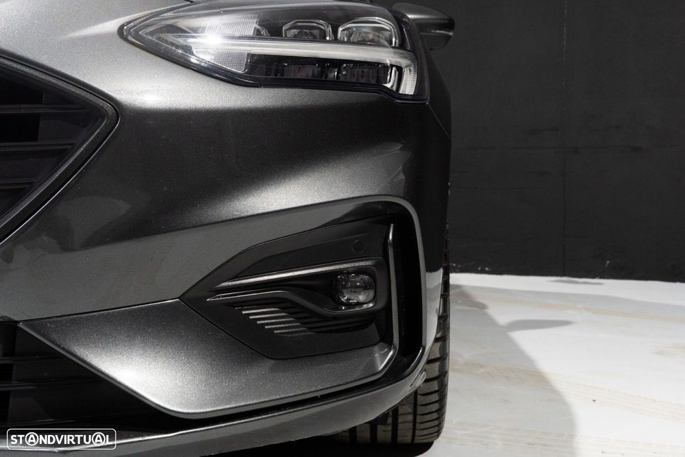 Ford Focus SW 1.5 TDCi EcoBlue ST-Line - 18