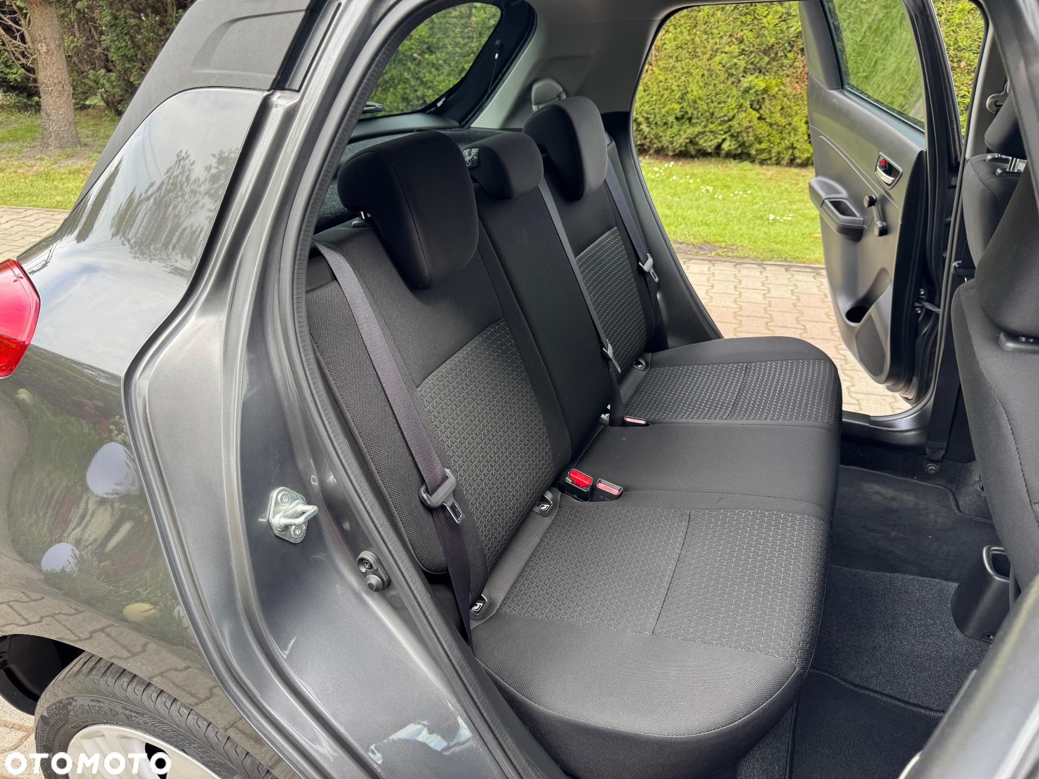 Suzuki Swift 1.2 Premium - 22