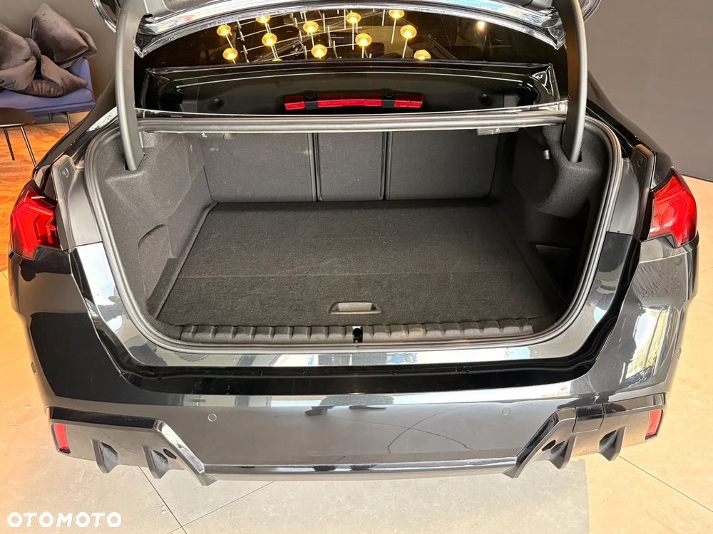 BMW Seria 2 220 mHEV - 29