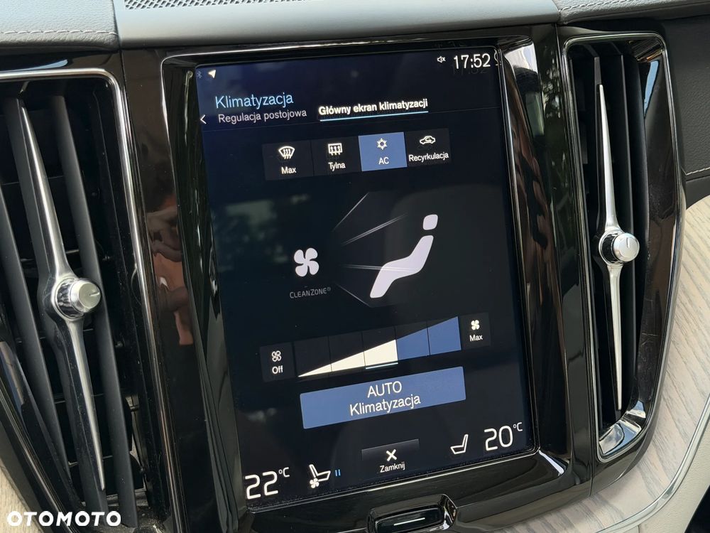 Volvo XC 60 T8 Plug-In Hybrid AWD Inscription - 20