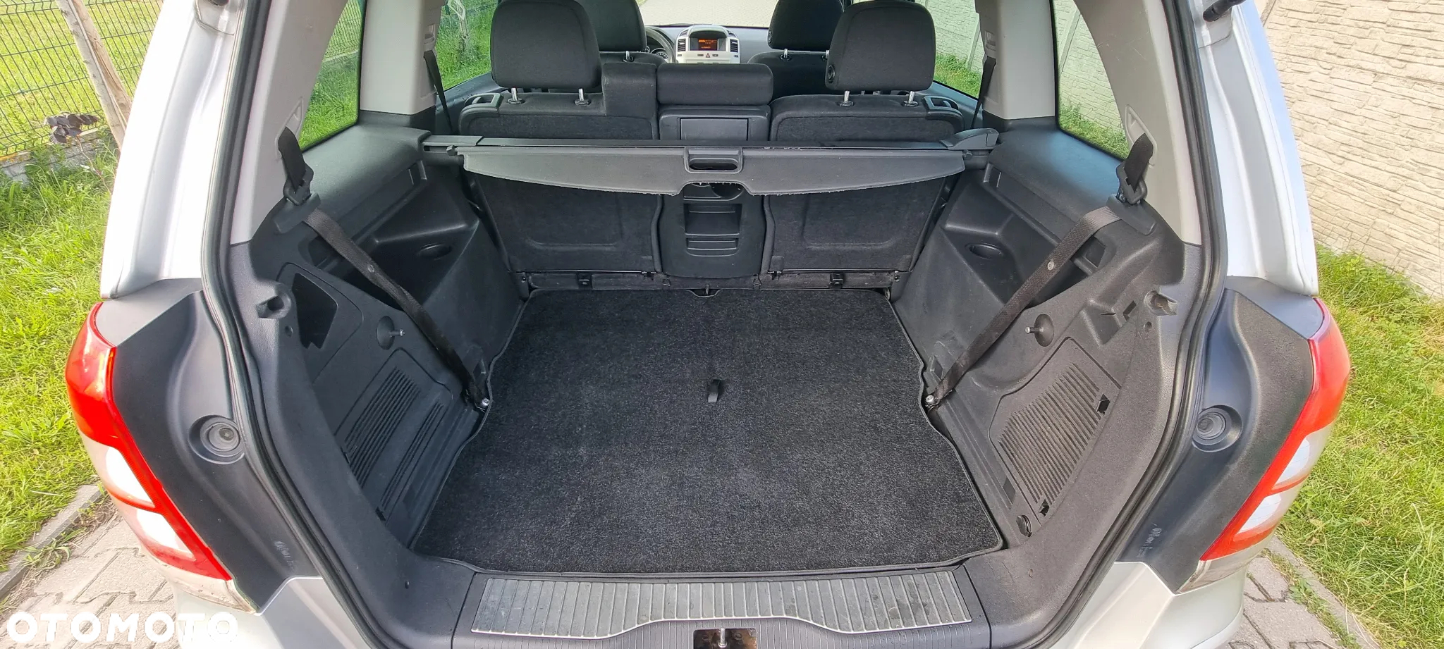 Opel Zafira - 14