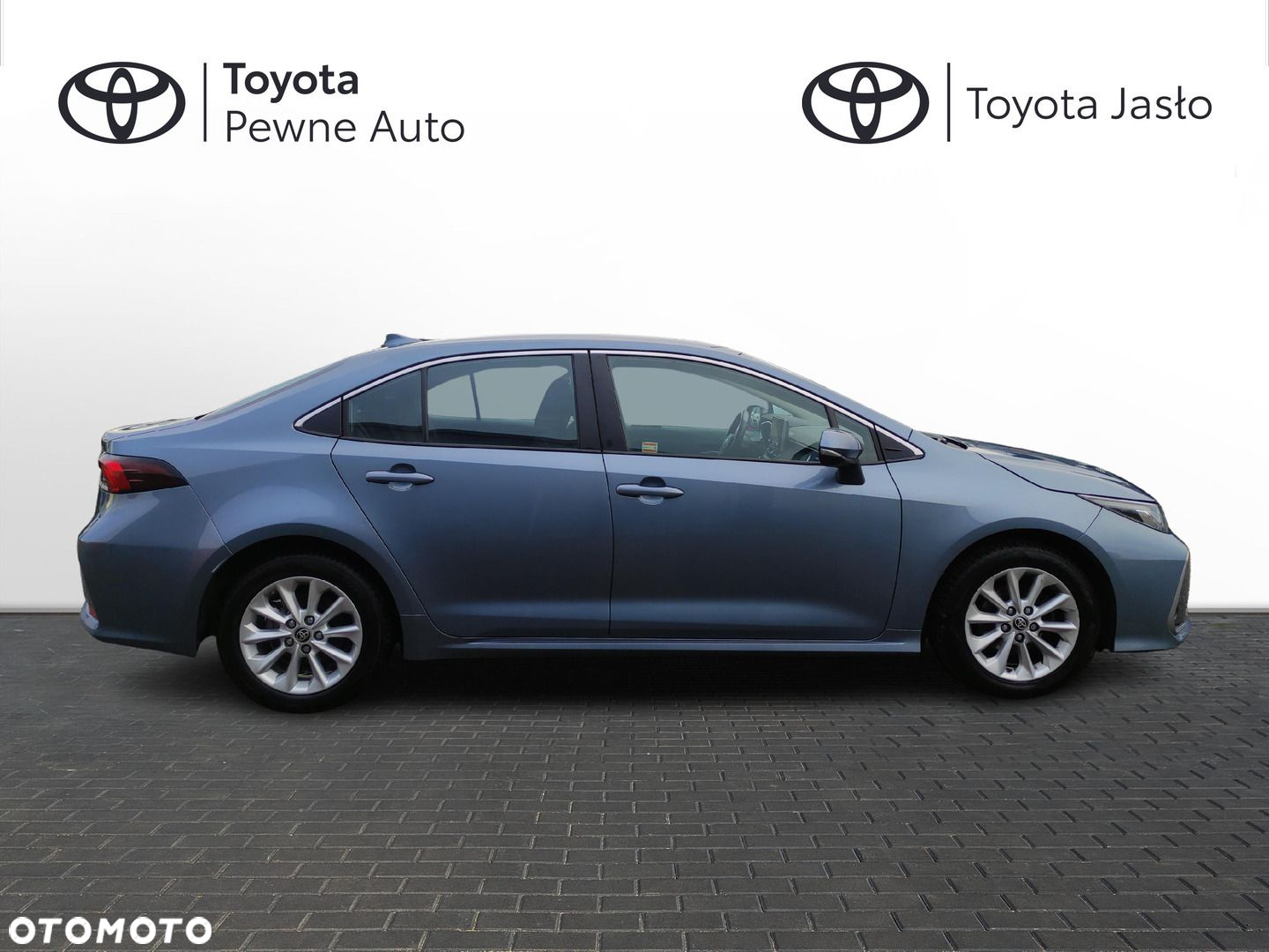Toyota Corolla - 4