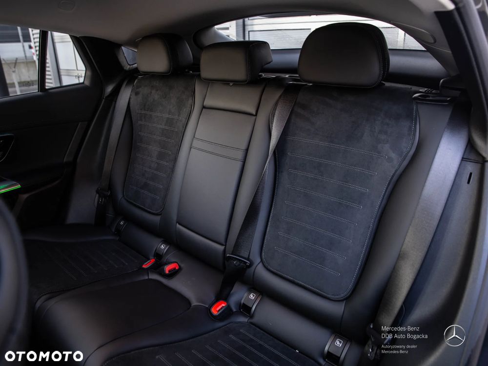 Mercedes-Benz GLC 200 d mHEV 4-Matic AMG Line - 12