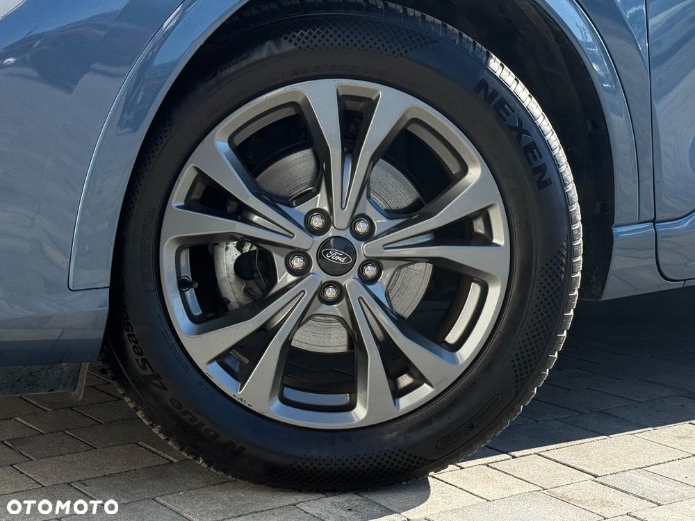 Ford Kuga 2.5 FHEV FWD ST-Line - 37