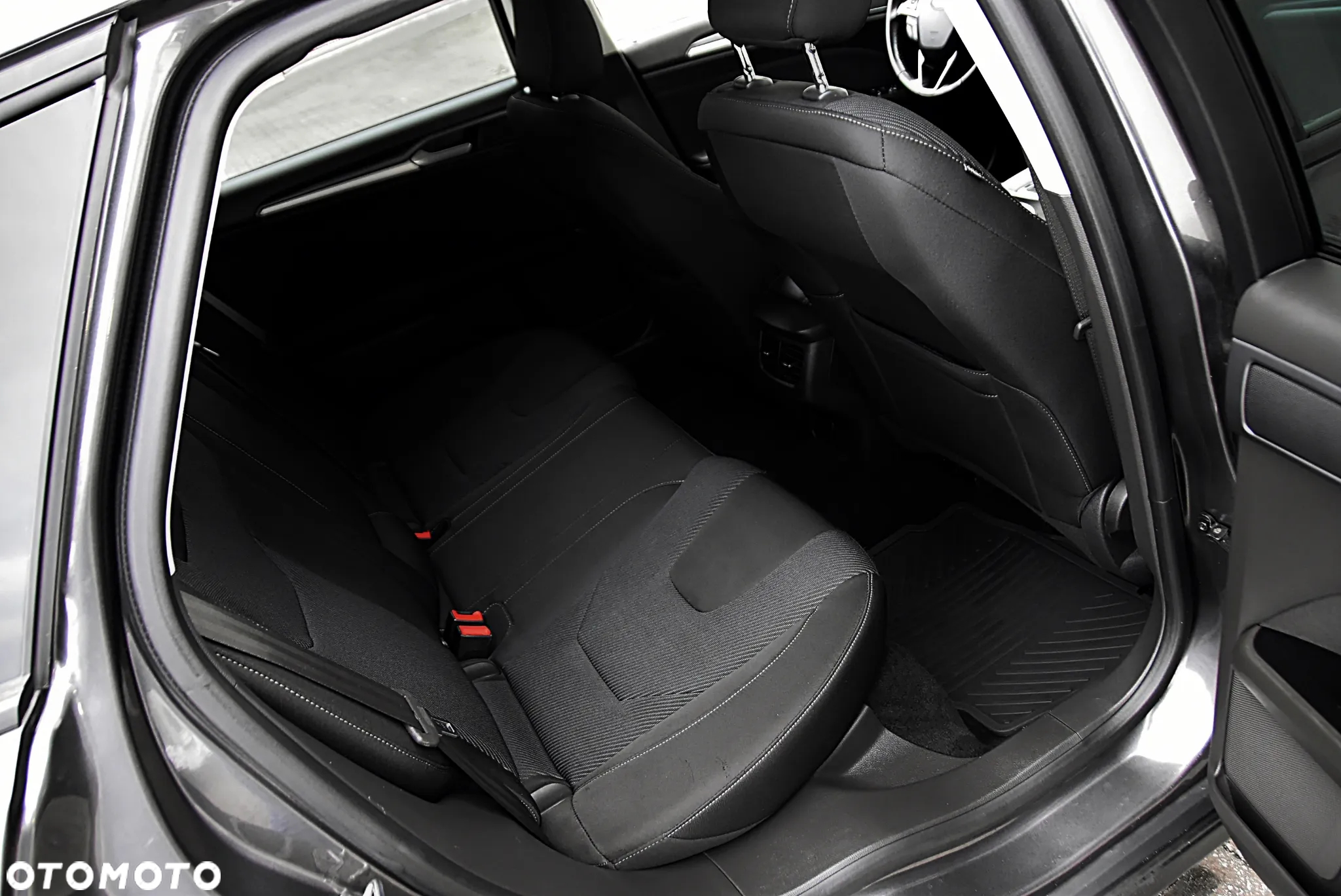 Ford Mondeo 2.0 TDCi Edition 4WD PowerShift - 26