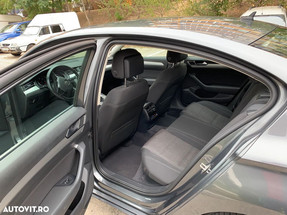 Volkswagen Passat 2.0 TDI (BlueMotion Technology) DSG Comfortline - 21