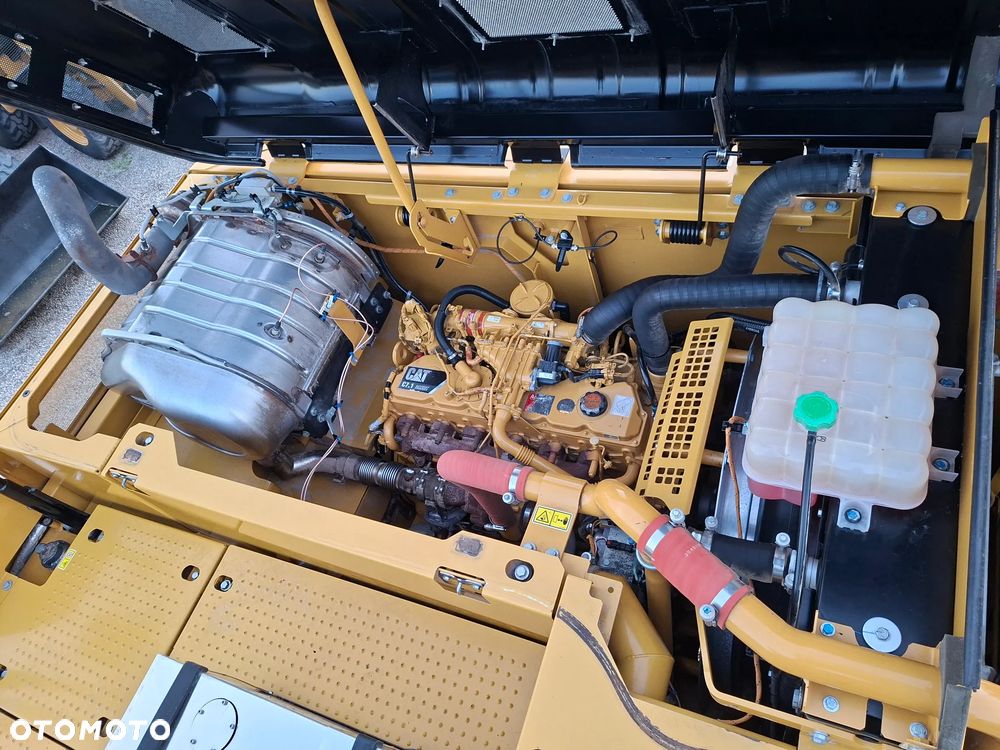 Caterpillar CAT 326 FL - 24