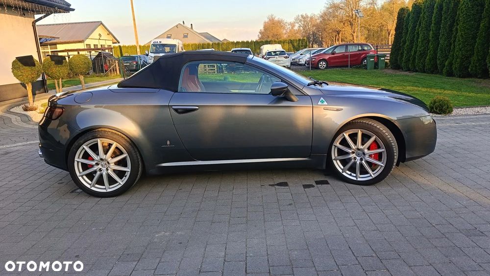 Alfa Romeo Spider - 12