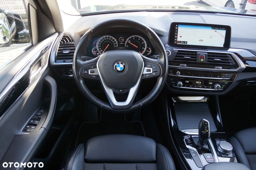 BMW X3 xDrive20d - 12