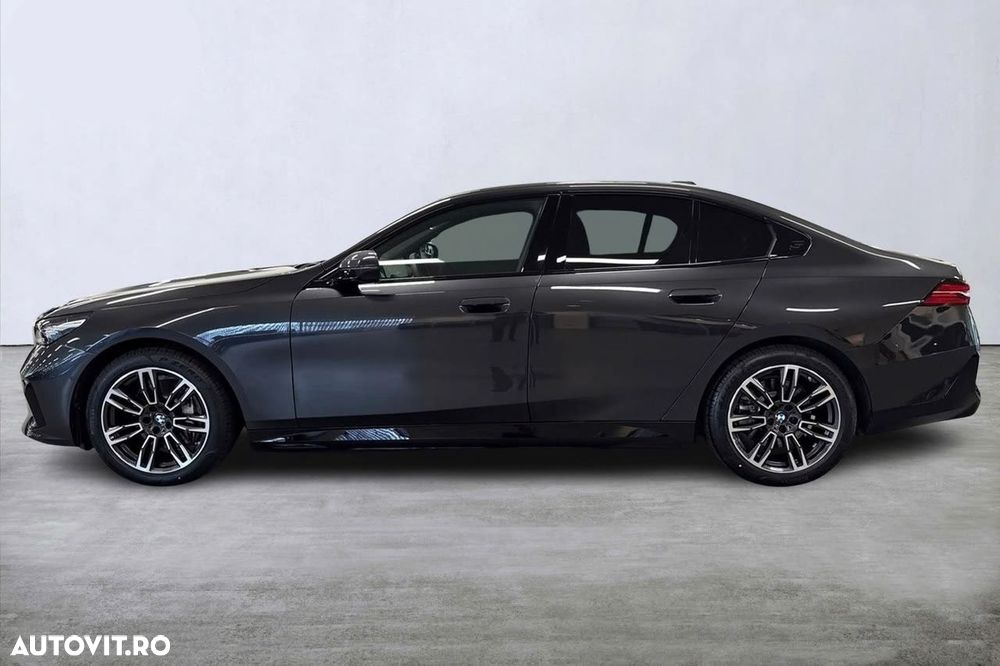BMW i5 xDrive40 - 10