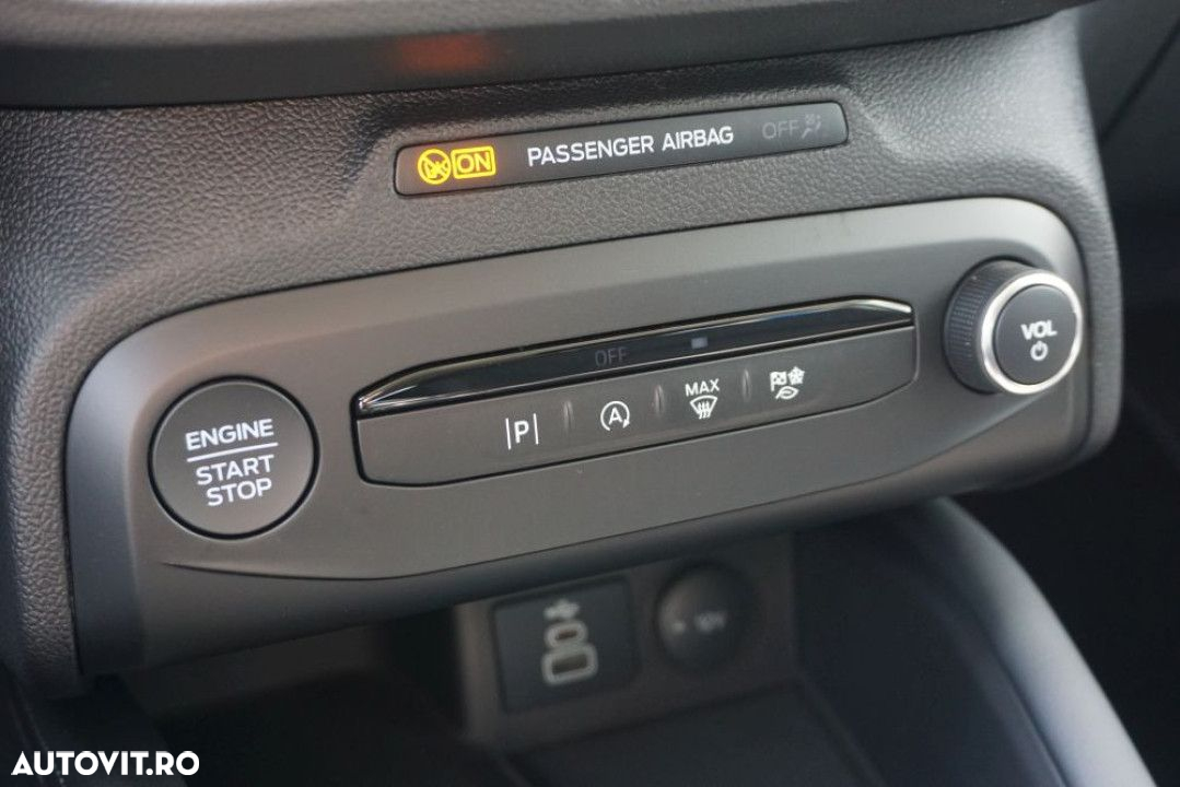 Ford Focus - 11
