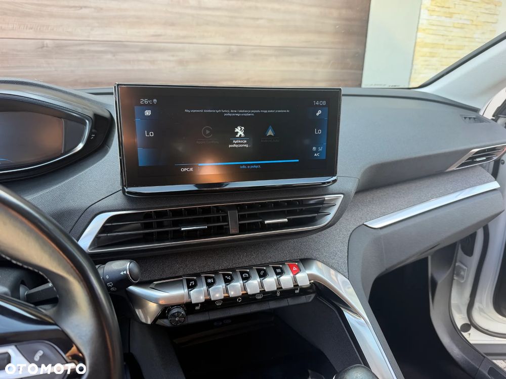 Peugeot 3008 1.2 PureTech GPF Allure S&S - 11