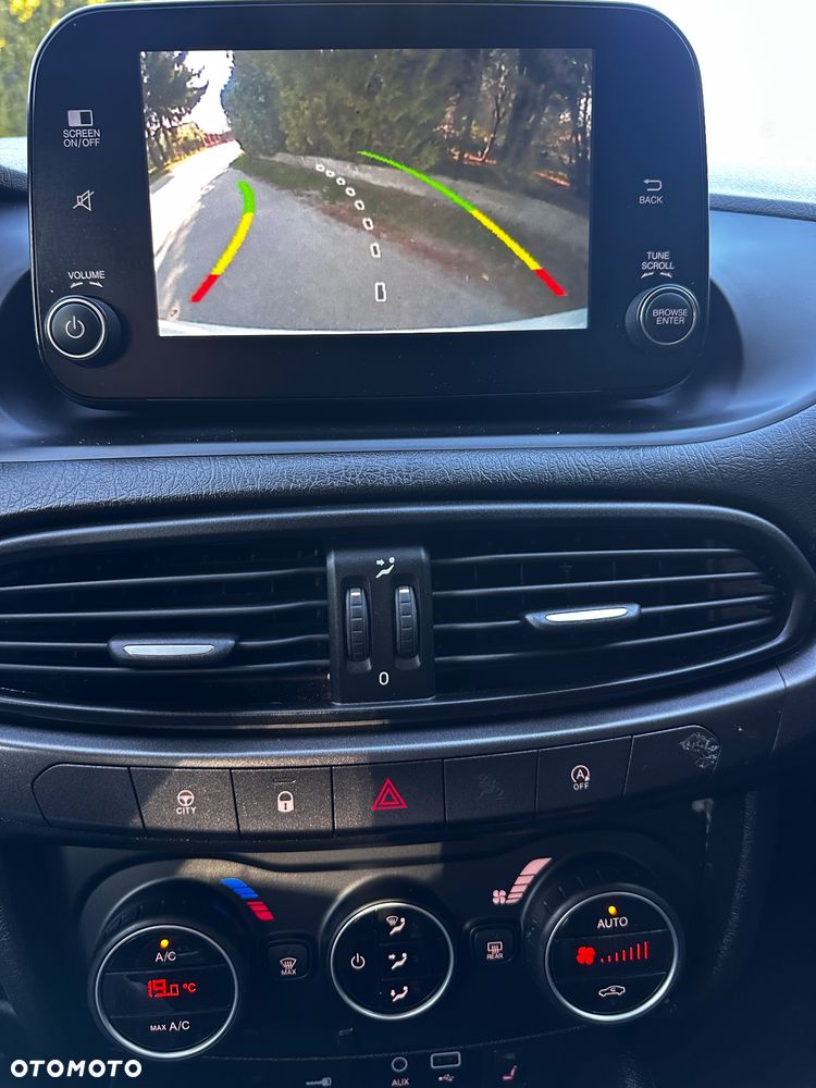 Fiat Tipo 1.4 T-Jet Business Line - 31