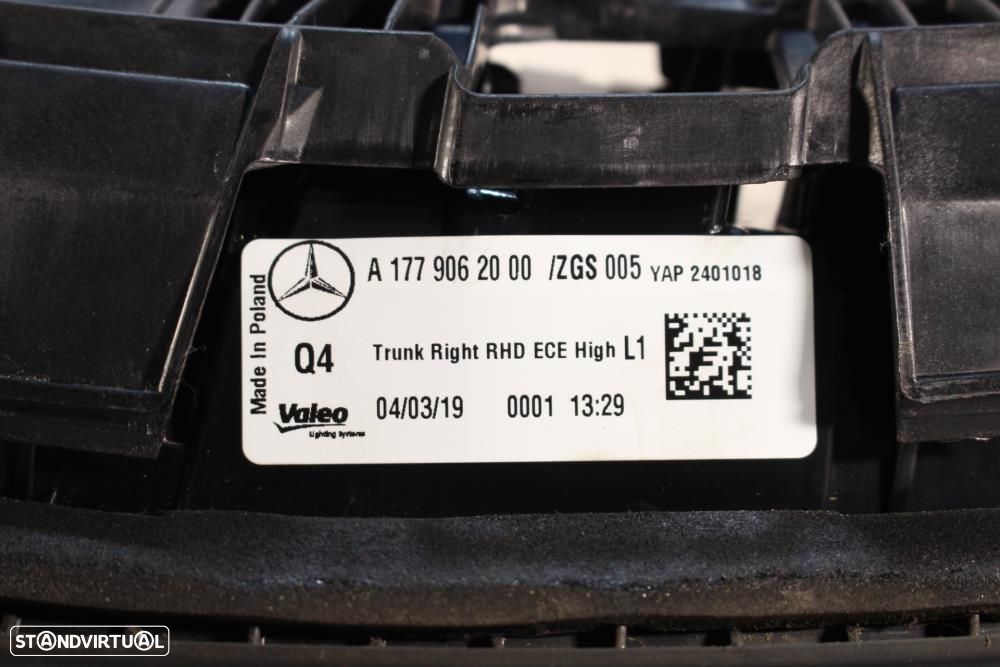 Farolim Direito Mercedes-Benz A-Class (W177)  A1779062000 / Farolim Pa - 6